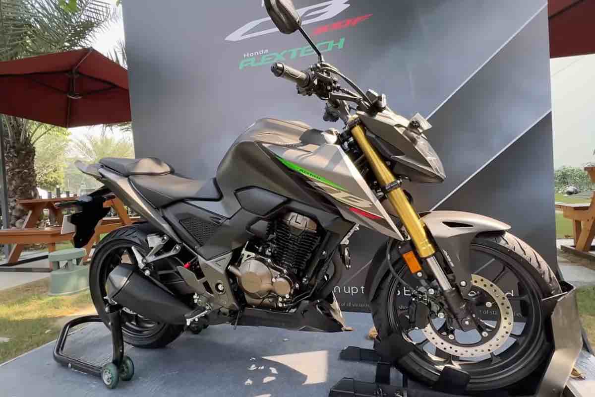 Motocicletta Honda Flex Fuel 