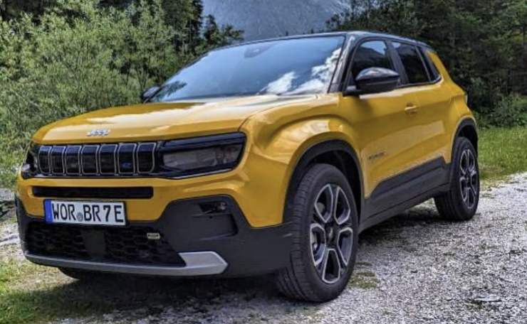 Nuova Jeep Avenger cosa camb