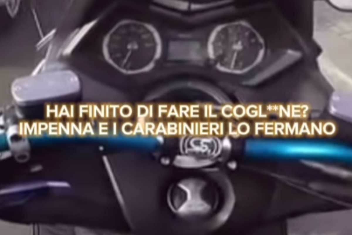 Carabinieri lo fermano strada