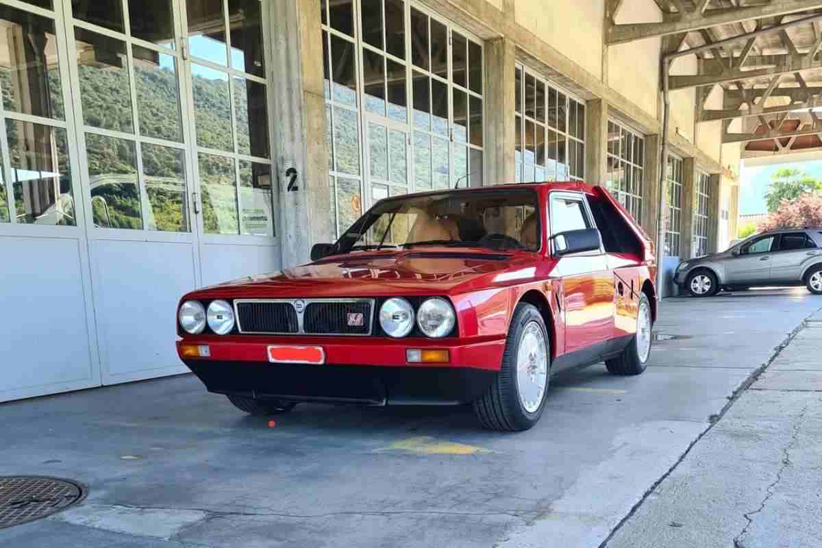 Lancia Delta S4 Stradale in vendita 