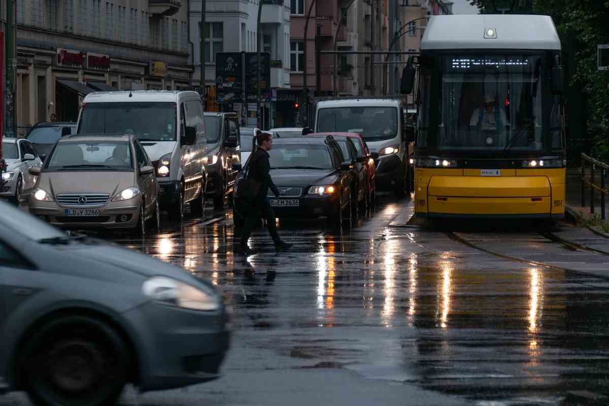 Velocità auto risparmio carburante